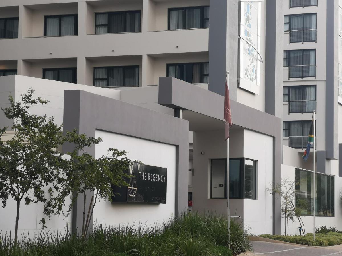 The Regency - Cosy Private Hotel Apartment - Unit 219 Pretoria-Noord Eksteriør bilde